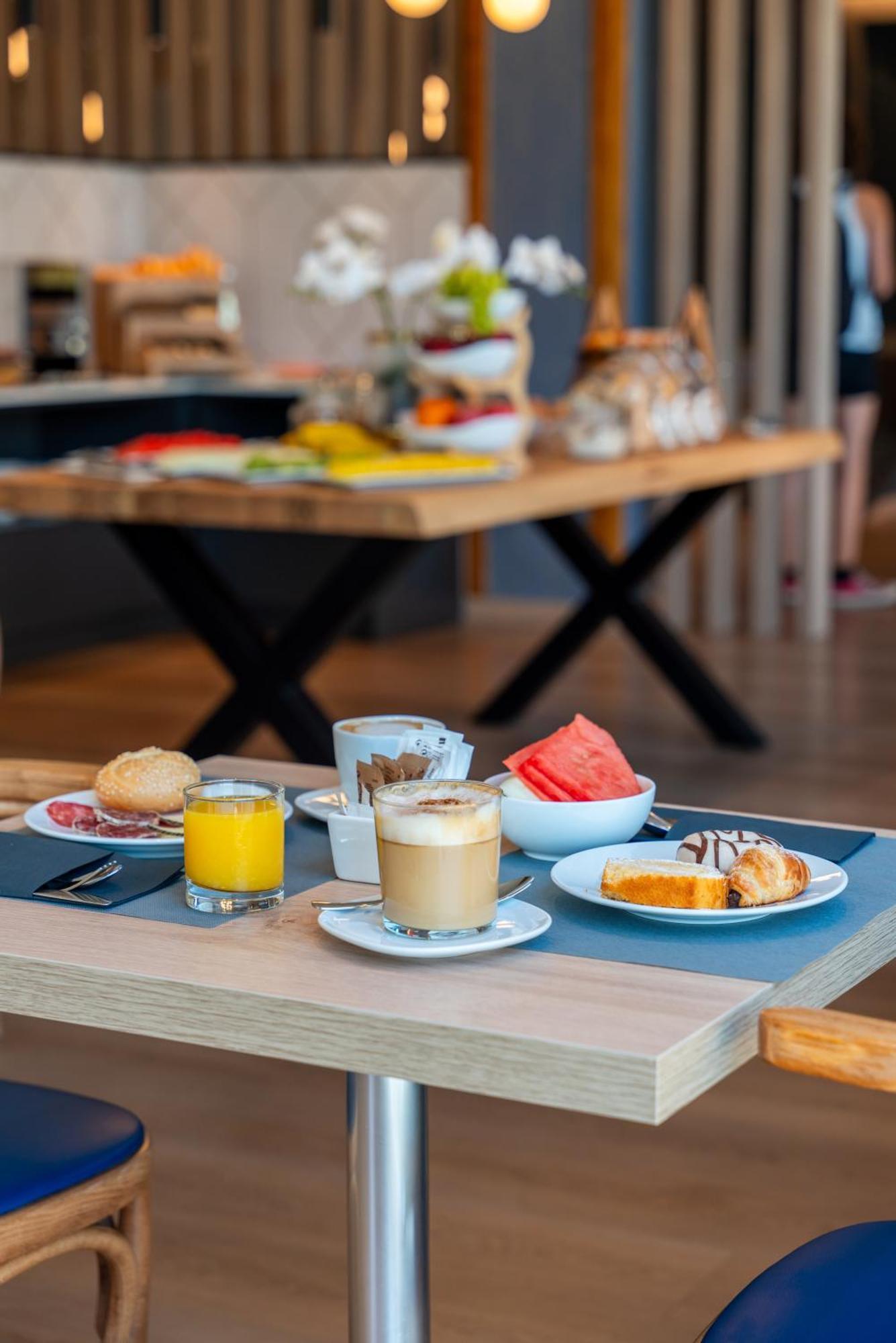 Hotel J. Balmes 비크 외부 사진