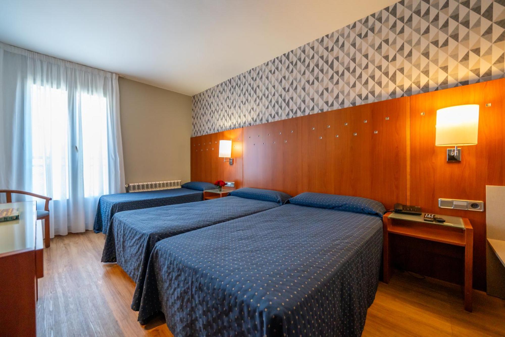 Hotel J. Balmes 비크 외부 사진