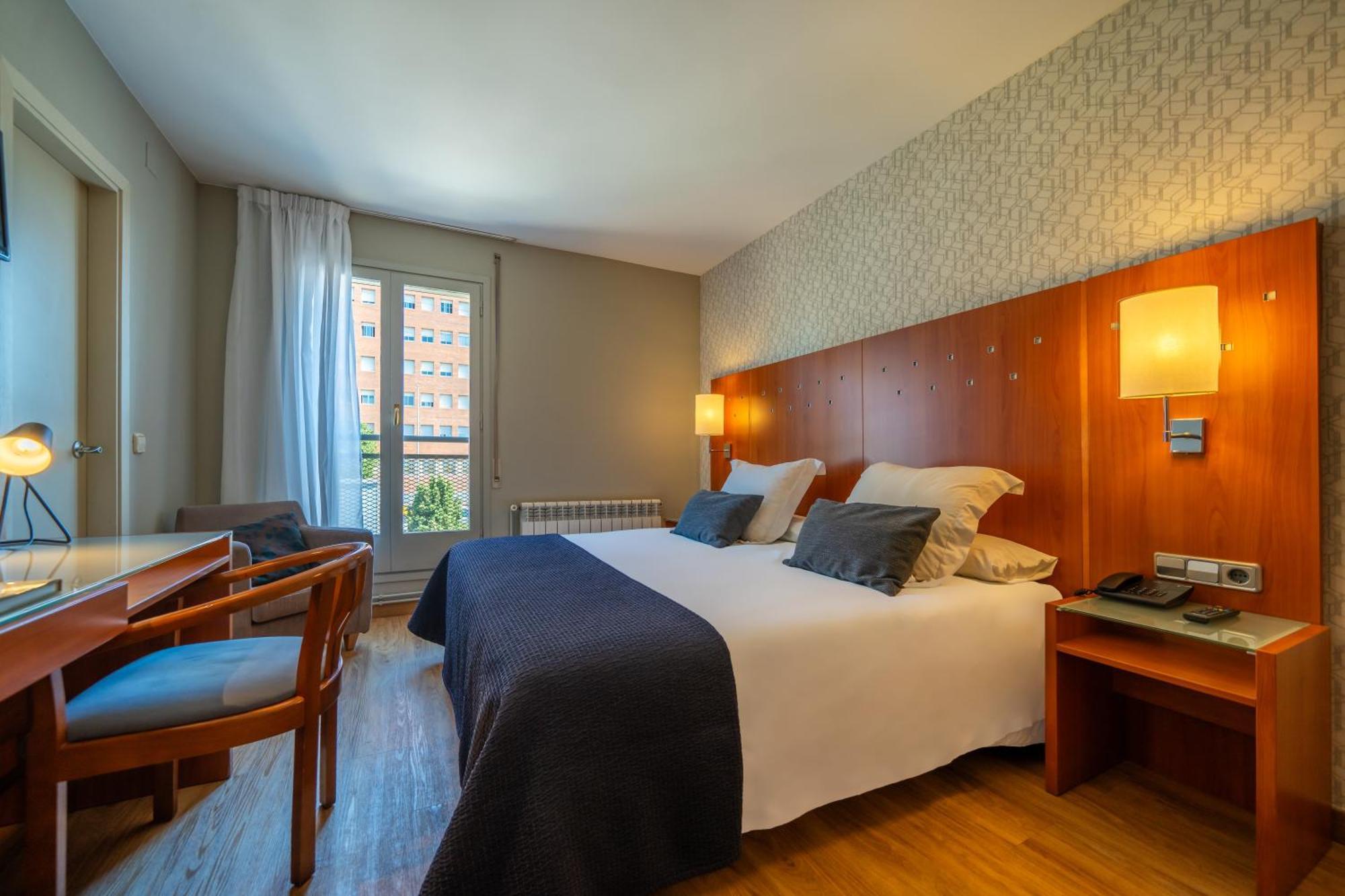 Hotel J. Balmes 비크 외부 사진