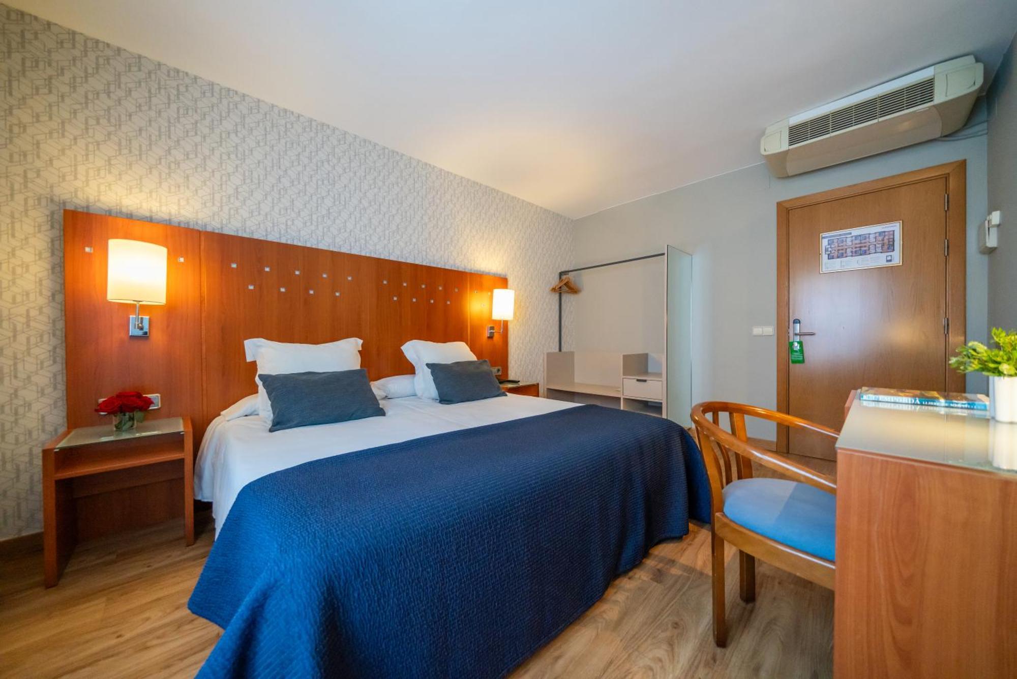 Hotel J. Balmes 비크 외부 사진