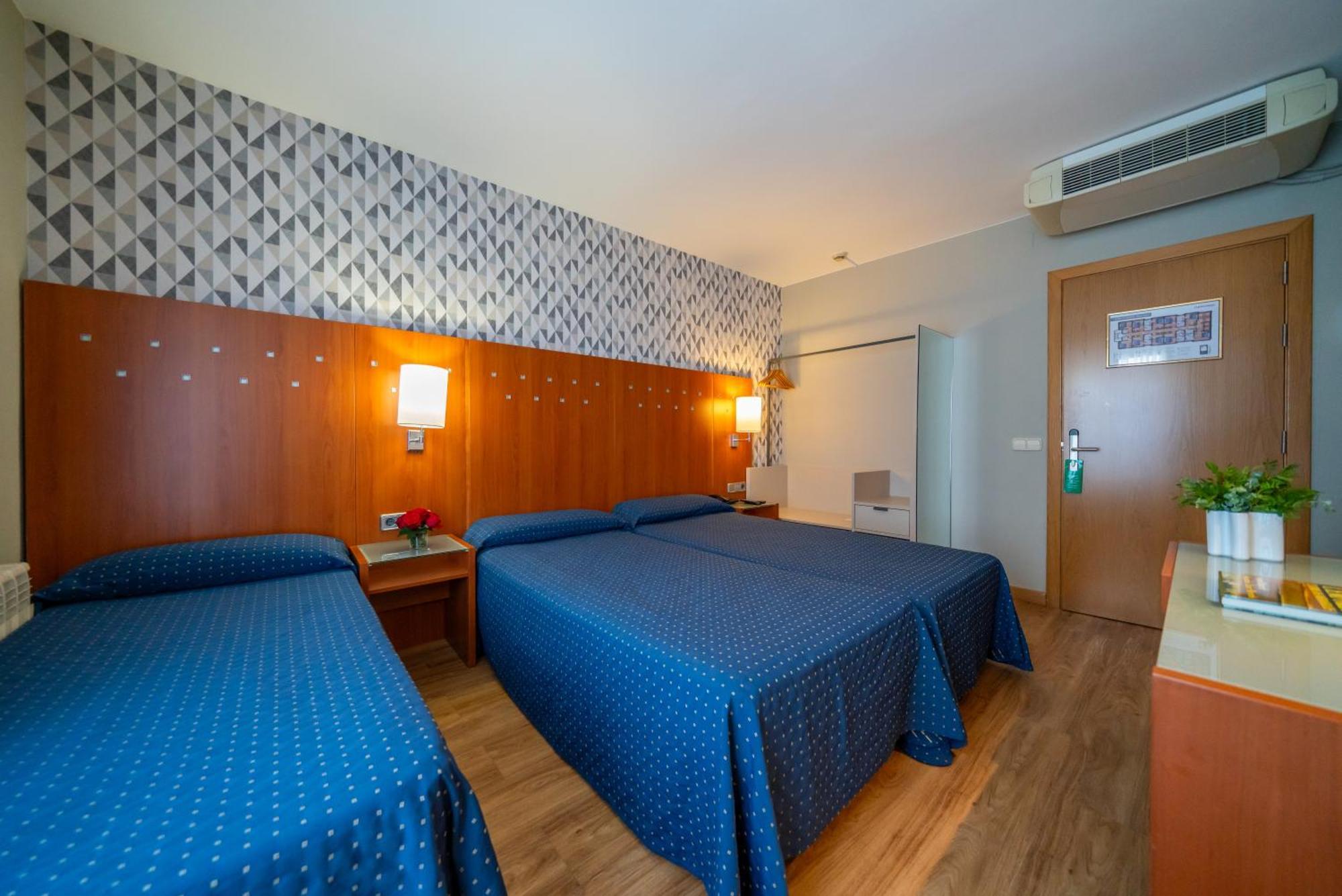 Hotel J. Balmes 비크 외부 사진